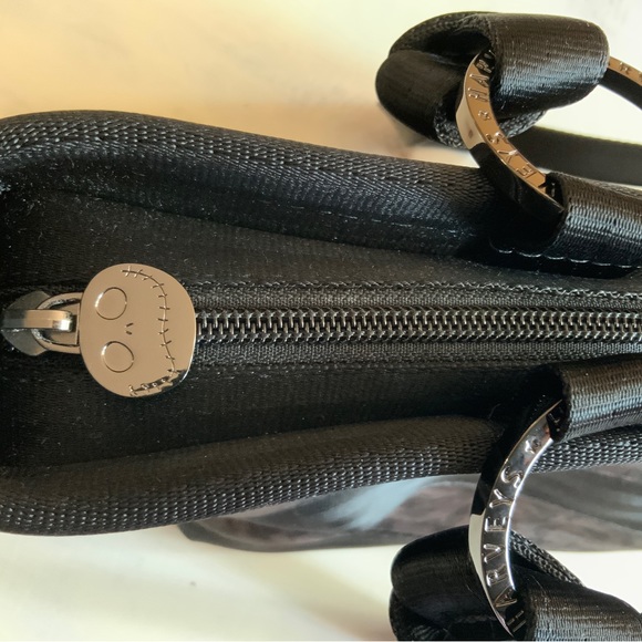 Harveys Jack Skellington and Sally NBC carriage ring tote. Highly sought after. - Picture 10 of 11